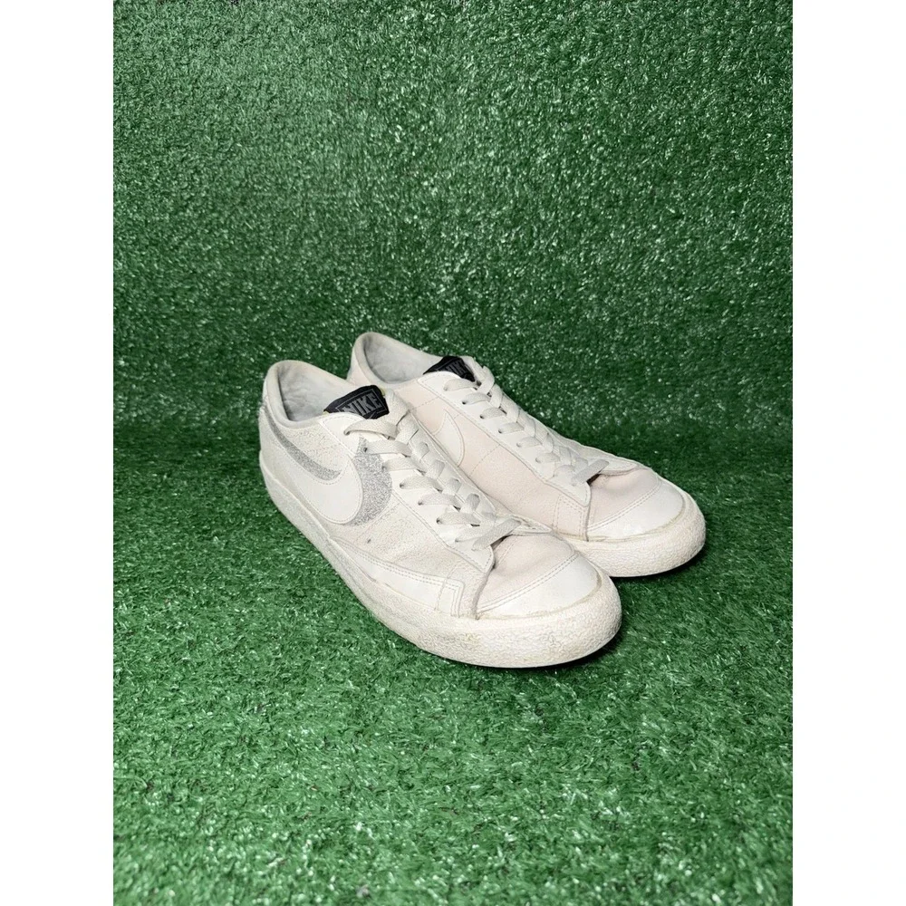 Nike‎ Blazer 77 Premium Low Halloween Men Size 10.5 White Skate Shoes Sneakers